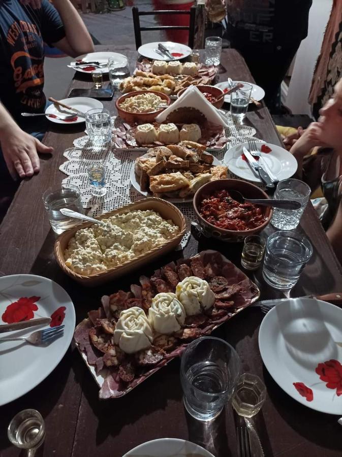 Etno Domacinstvo Miris Bosiljka Mislodin Exterior foto
